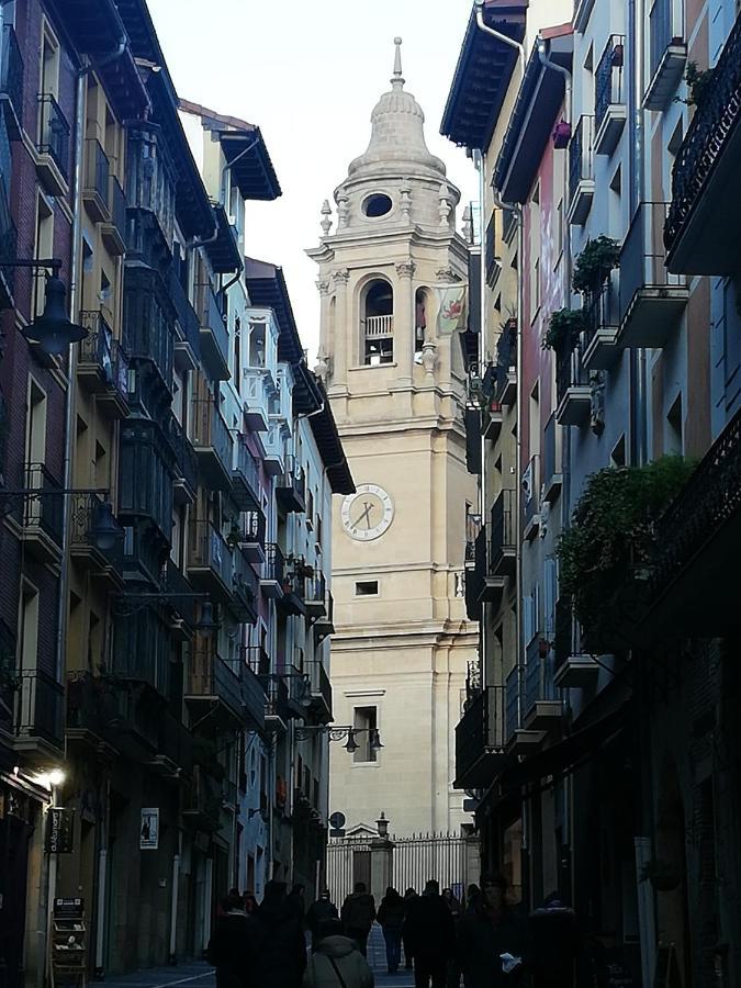 Calle Ansoleaga A 100 Mts Del Ayuntamiento Памплона Экстерьер фото